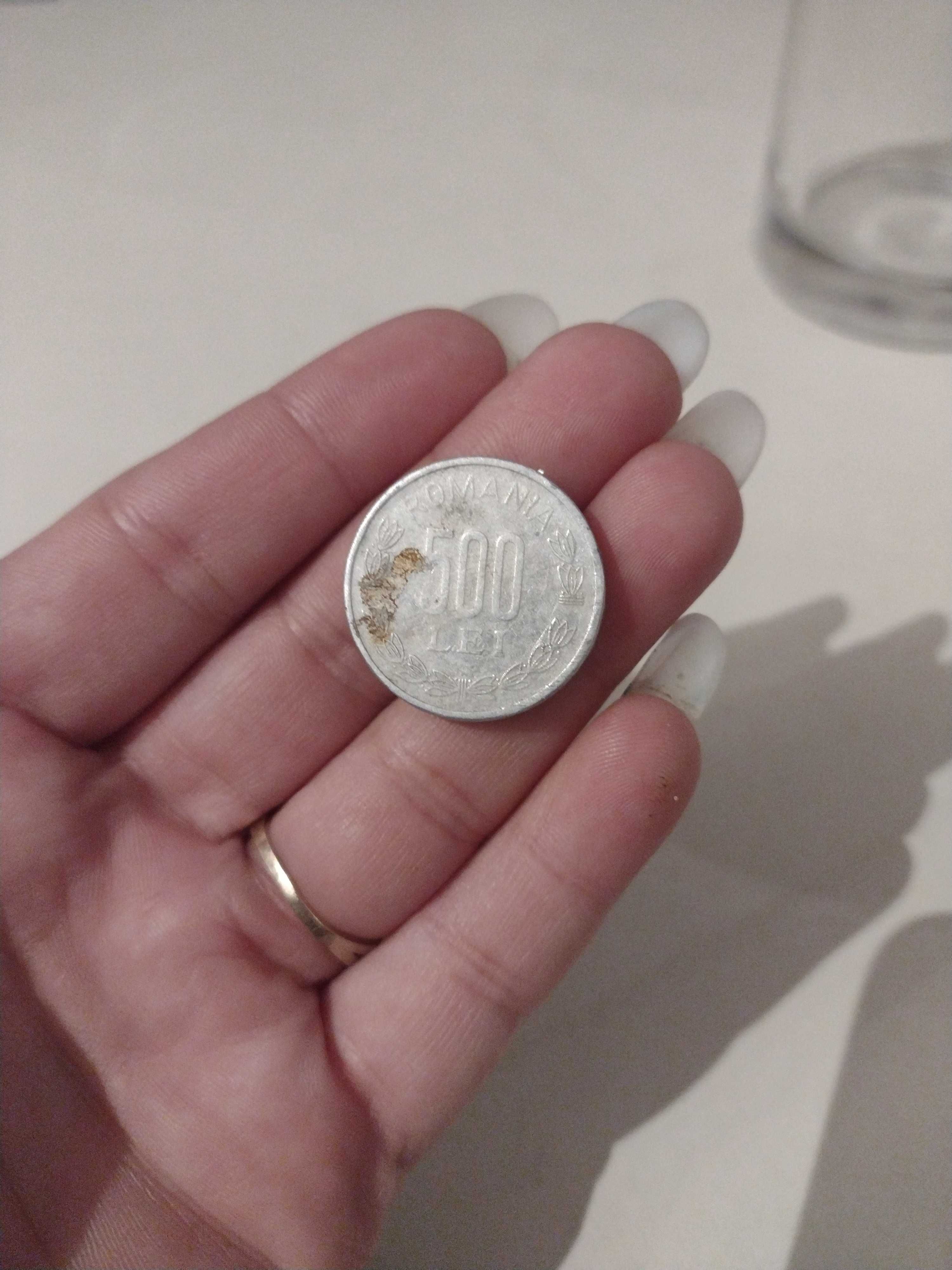 Vând monedă veche.. de 500 lei din 1999...cu prețul 500 de lei