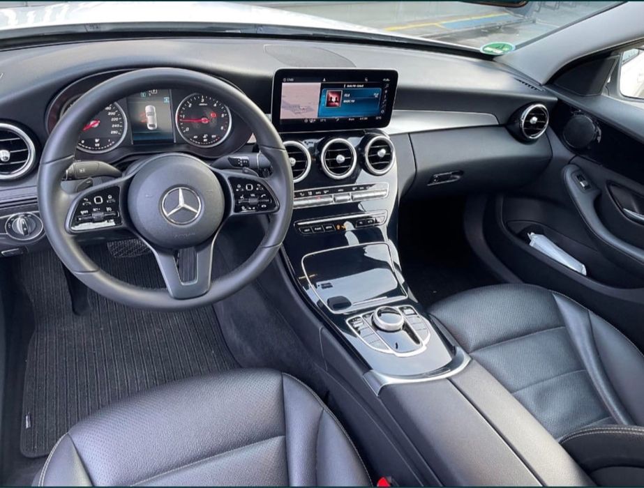 Mercedes Benz C clas 2020, diesel  / FULL LED