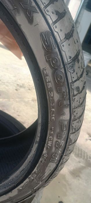 255/35 R19 petlas
