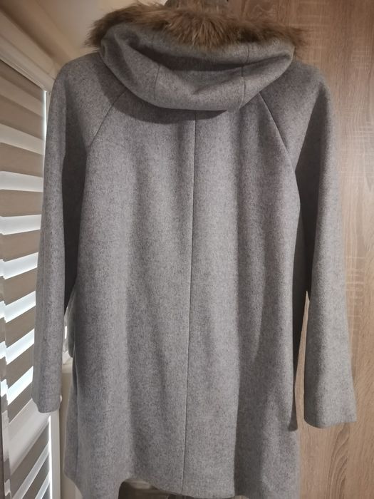 Елегантно дамско палто