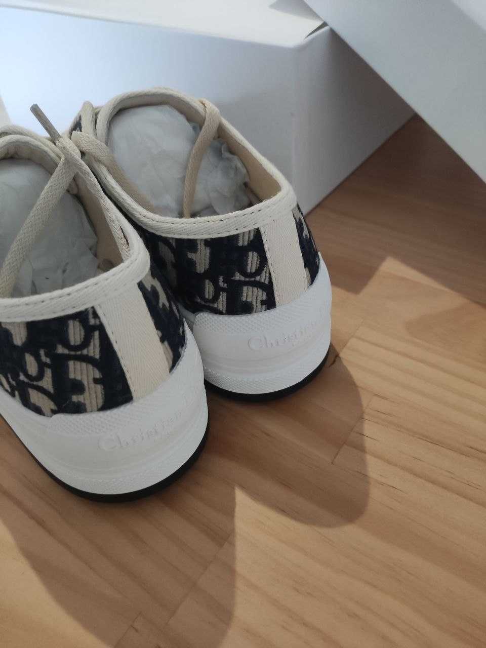 Adidasi Pantofi de sport tenisi, piele naturala, în stoc 2906.03