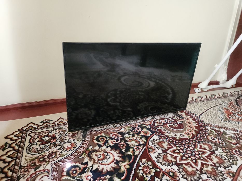 Rosso 40 led televizor