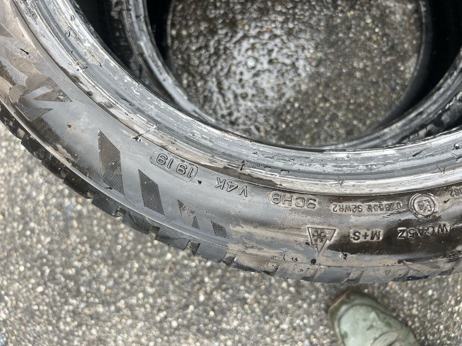 Всесезонни гуми 225/45/17 Brigestone DOT19 . Цената е за двете