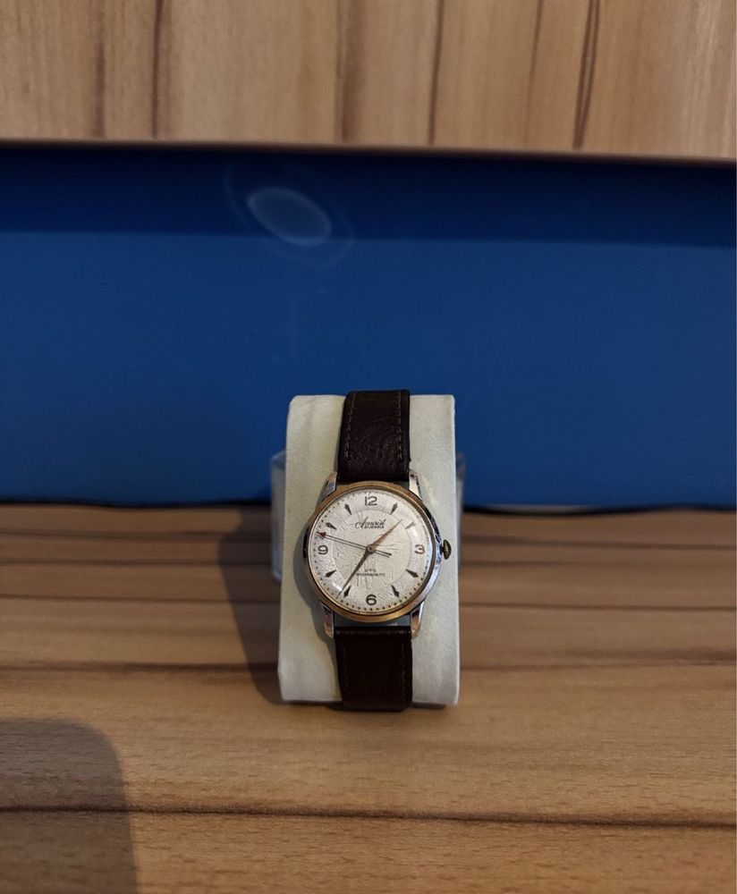 Ceas Accurist Mecanic / schimb