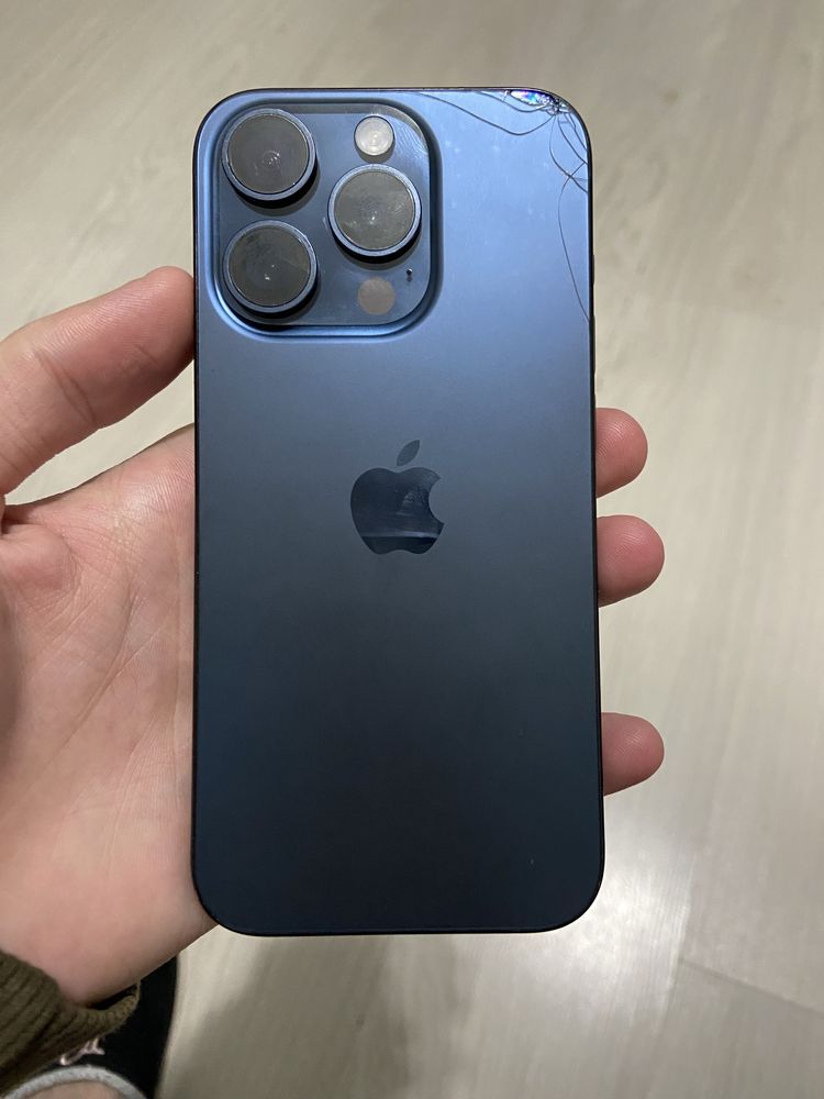 iPhone 15 pro 128gb