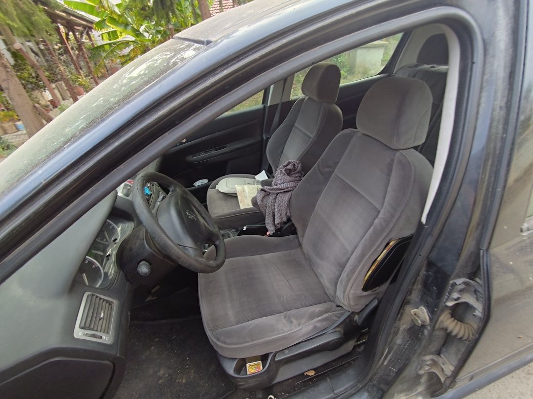 Peugeot 307 1.6i бензин на части