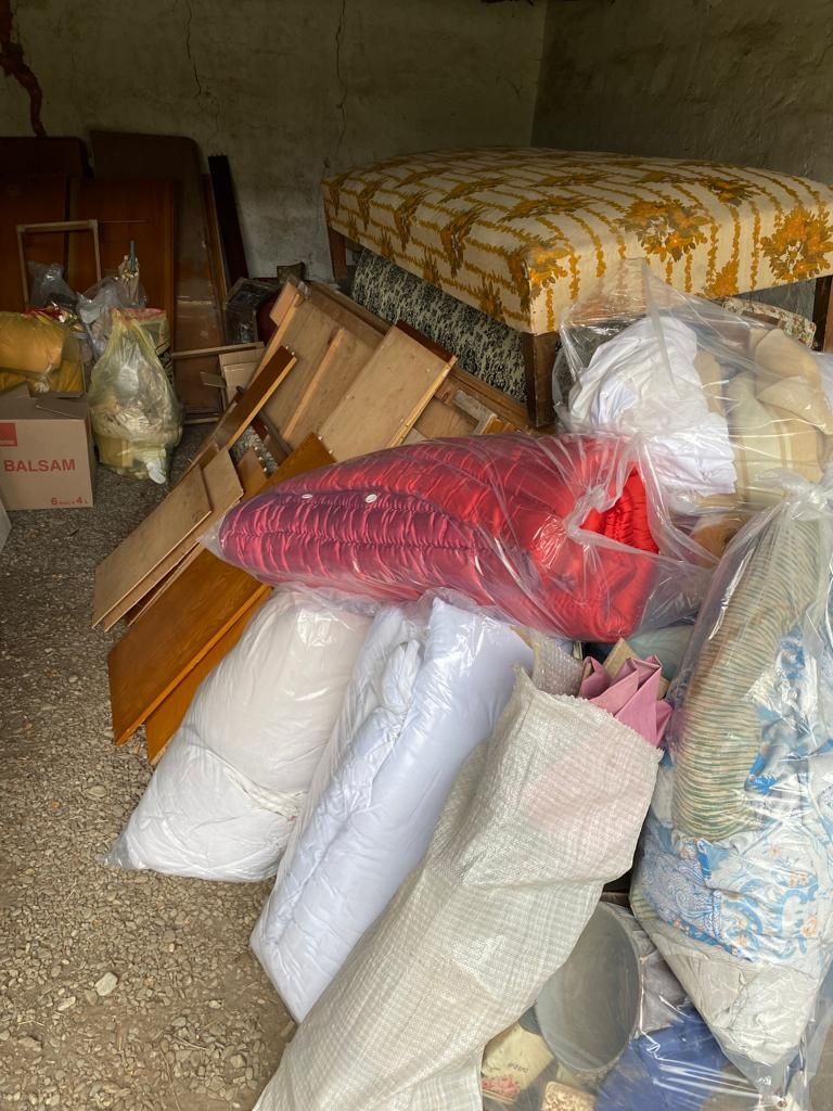 Debarasam apartamente poduri,beciuri, mobila