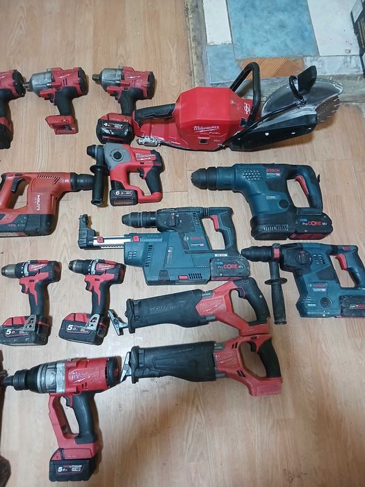 Scule Milwakee pe acumulatori