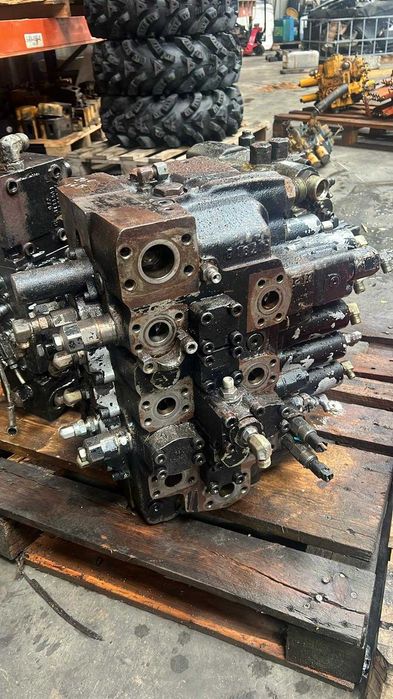 Vand Distribuitor JCB 260