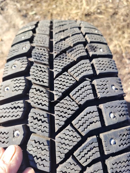 Шины и диски для зимы. Шипованные
