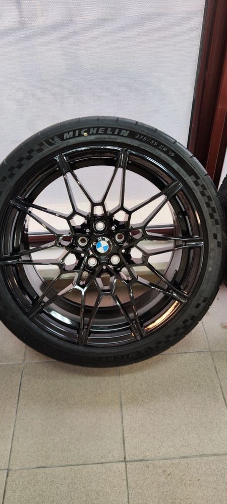 Оригинални Джанти с гуми за BMW G серия(с датчици)