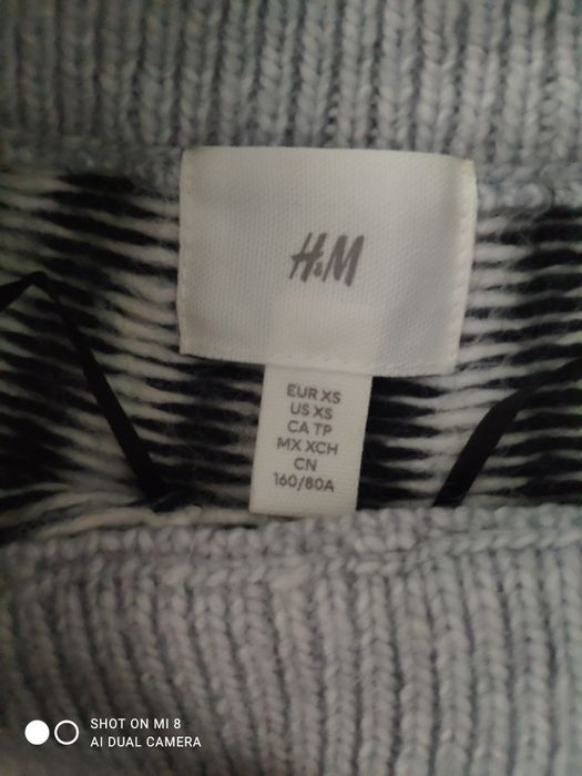H&M нови, меки и топли пуловери и жилетка