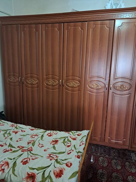 Спальный гарнитур