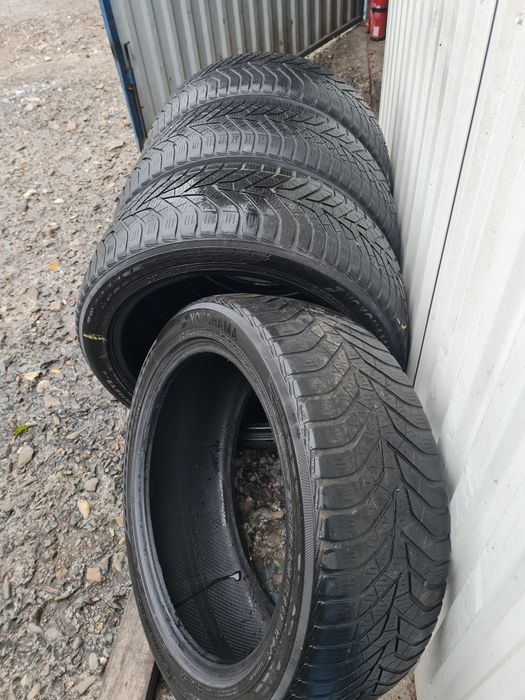 4 buc Anvelope de iarna *235/45R18*YOKOHAMA *LICHIDARE STOC*75 Lei Buc