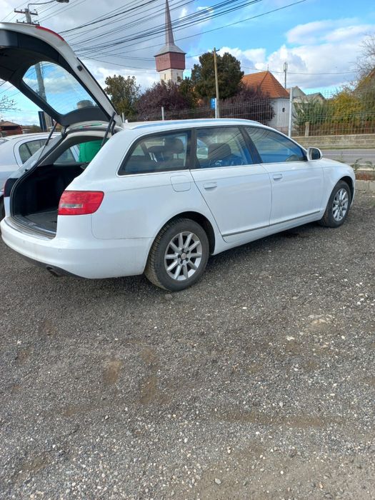 Se ofera spre vanzare AUDI A6 2010 Automat