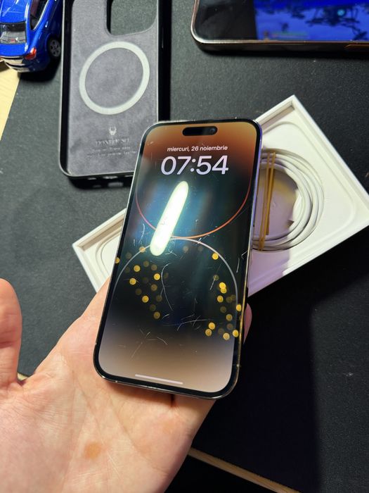 iPhone 14 Pro Gold 256GB Liber - zgarieturi ecran - Bat 85%