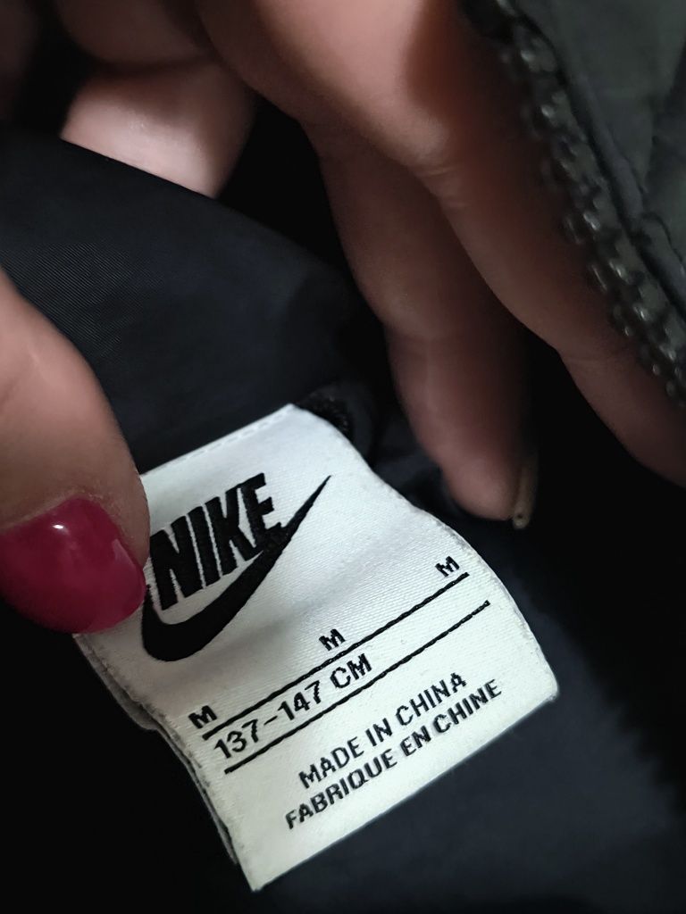 Детско яке Nike ръст 137-147