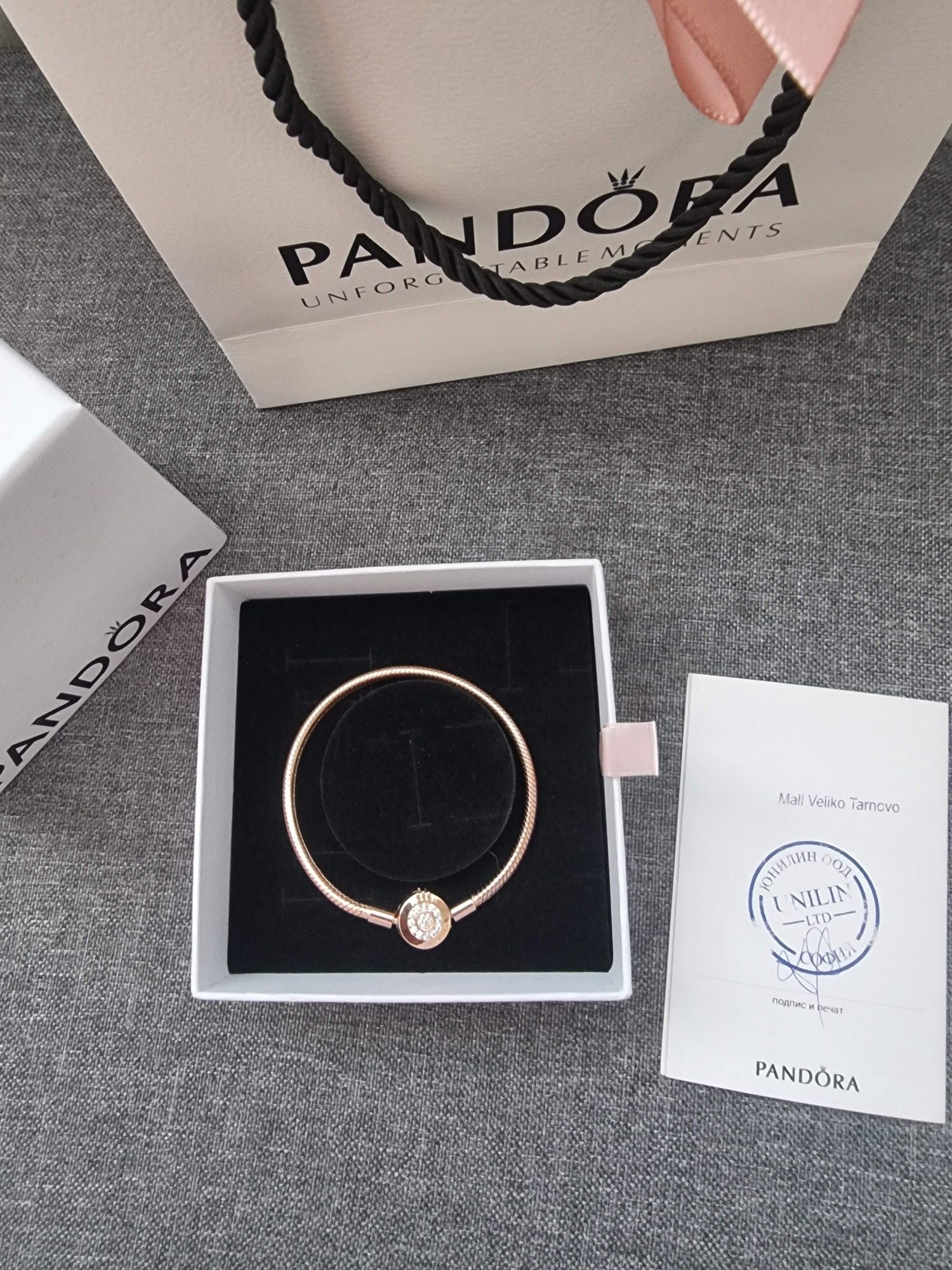 Pandora гривна розово злато  17см с кутия торбичка сертификат