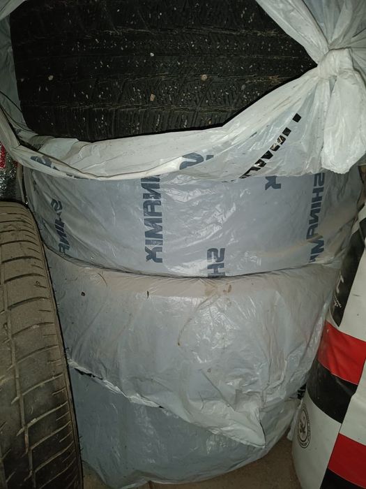 Шины зимнее  235’60’18 TRIANGLE