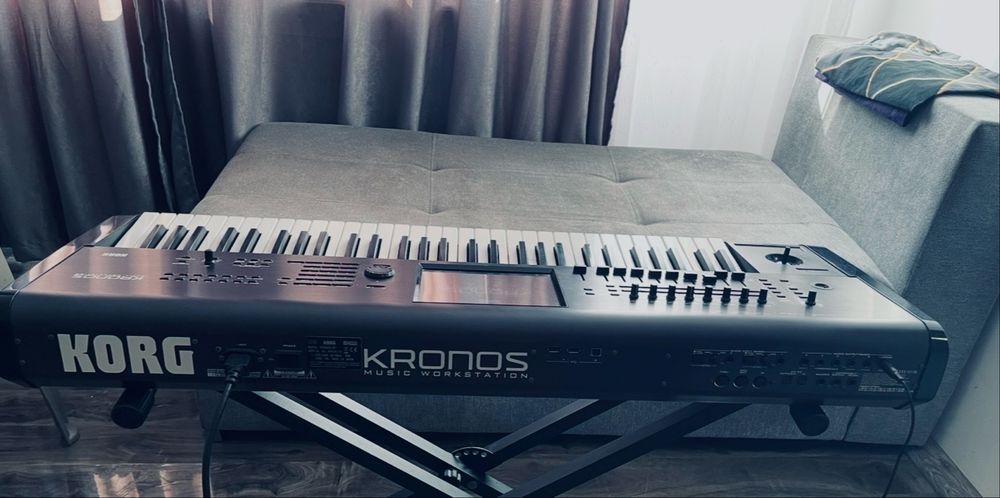 Korg kronos 1 impecabil