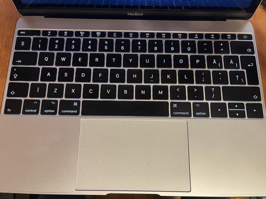 Macbook retina 12”