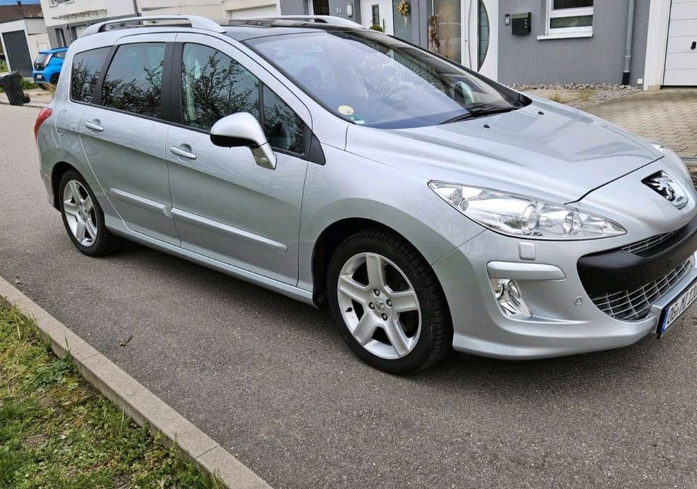 Пежо 308 1.6 бензин 150кс Bixenon Webasto