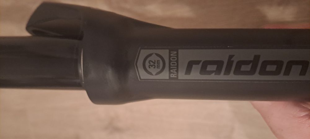 Furca MTB Suntour Raidon Air 32 LOR-DS Boost, 29″