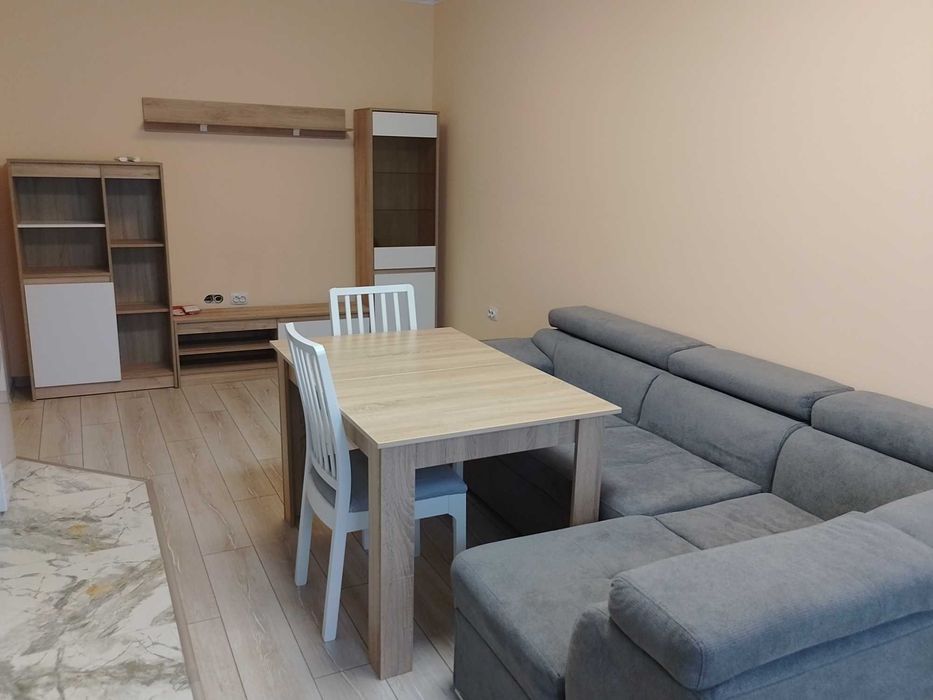 Дава се под наем Двустаен апартамент в Пловдив, Кючук Париж - 55 кв.м за 397.8 € - Снимка #1