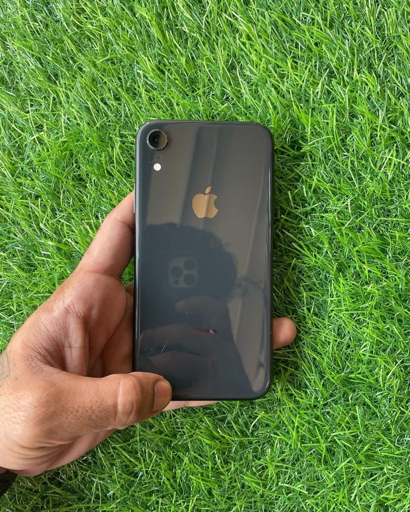 iPhone XR 64 gb ideal