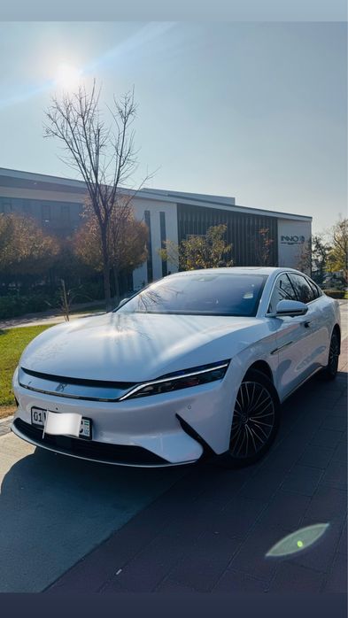 Srochna sotiladi BYD Han toza