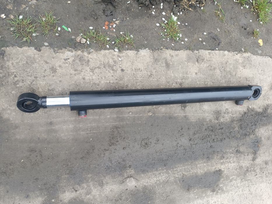 Продам цилиндр гидравлический