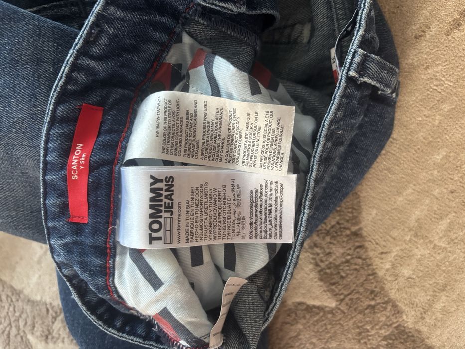 Blugi tommy jeans