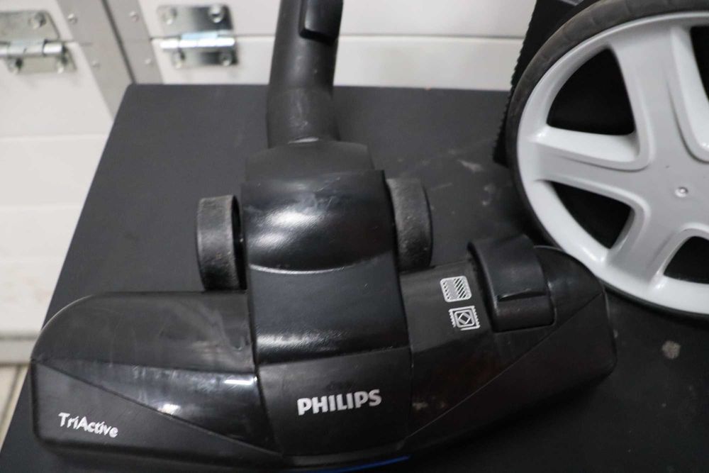 Прахосмукачка без торба Philips PowerPro Compact, 900W, (FC9332/09)