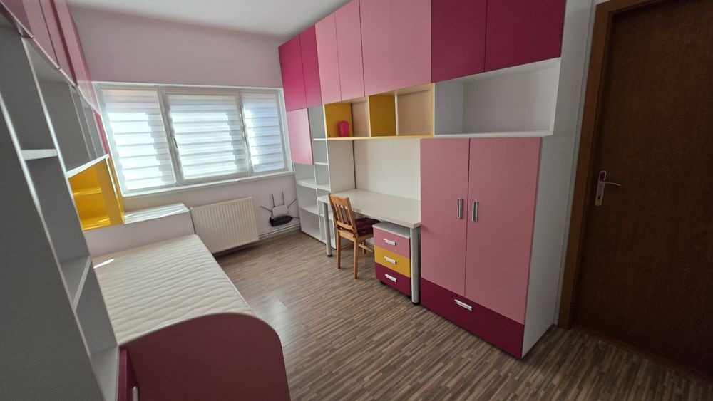 Inchiriez casa curte comuna