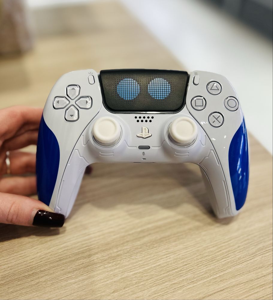 Джойстик Astro bot пс5 Limited edition