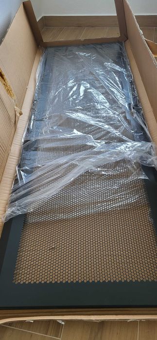 Vand metalica perforata pentru dulap metalic rack 19'' 600mm