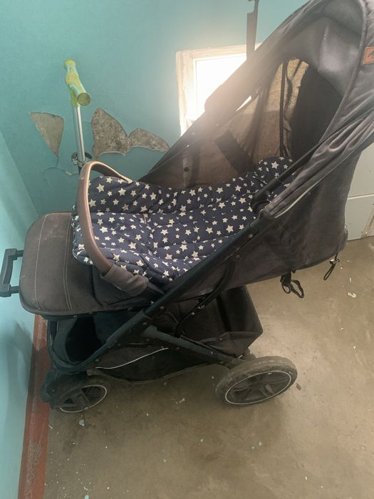 Продам коляску состояние отличный просто надо помыть