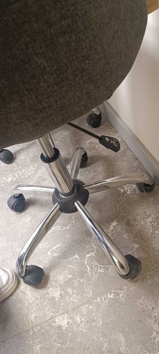 Столове за салон