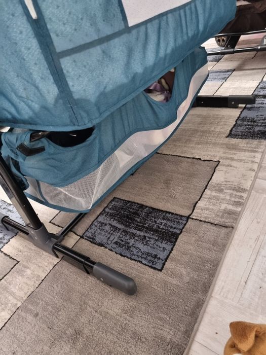 Vand patut copil și cuib cu pernuța și paturică