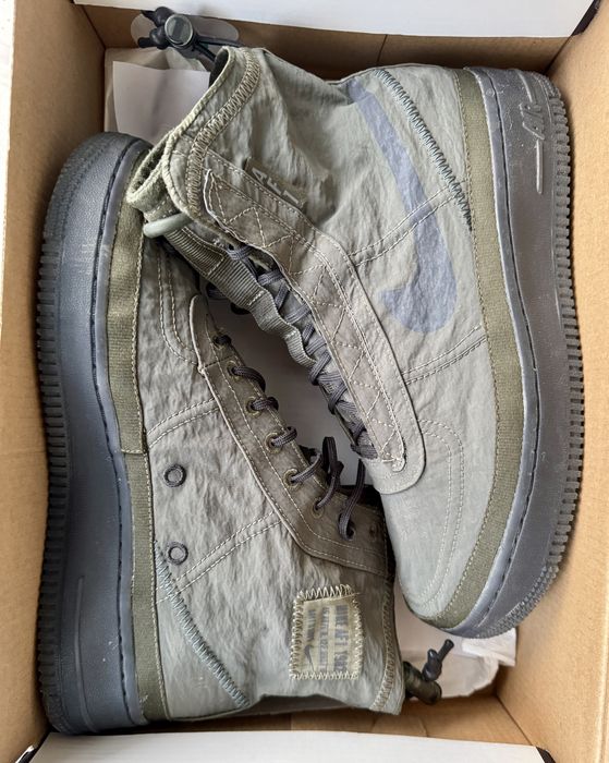 Nike Air Force 1 Shell