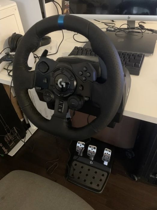 Volan Logitech 923 Racing Wheel