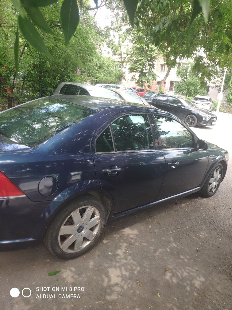 Ford Mondeo 2004