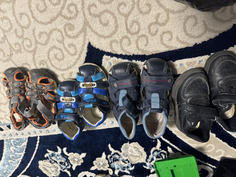 Отдам даром дет.сандали