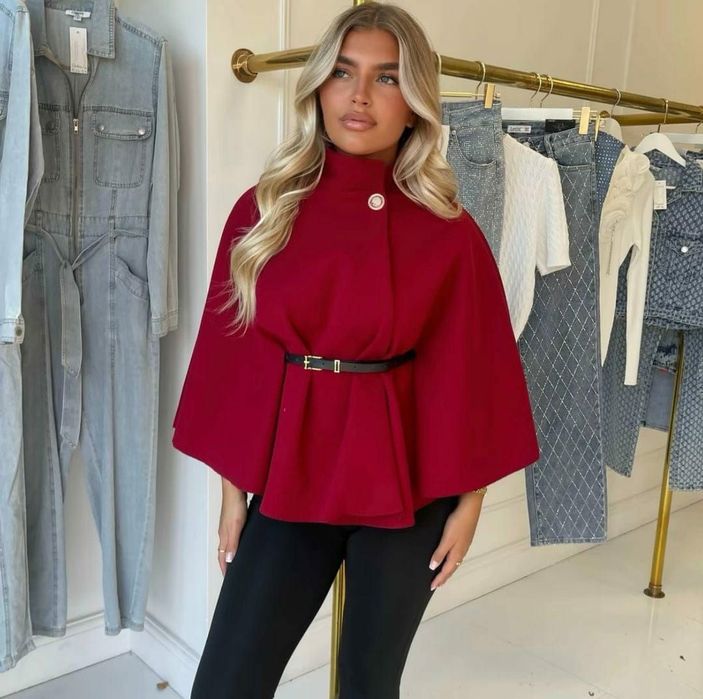 Cape superbe dama