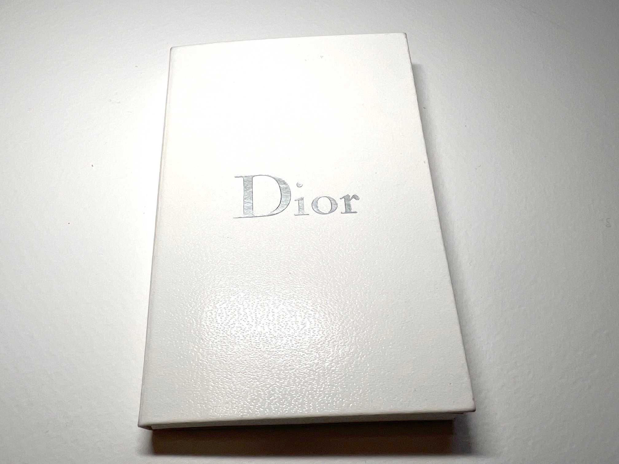 Часовник Dior Christal за жени - 113 диаманта - 0.66 карата