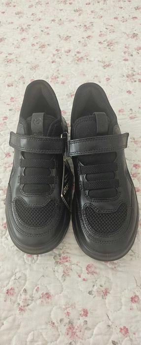 Ecco обувки 34 номер