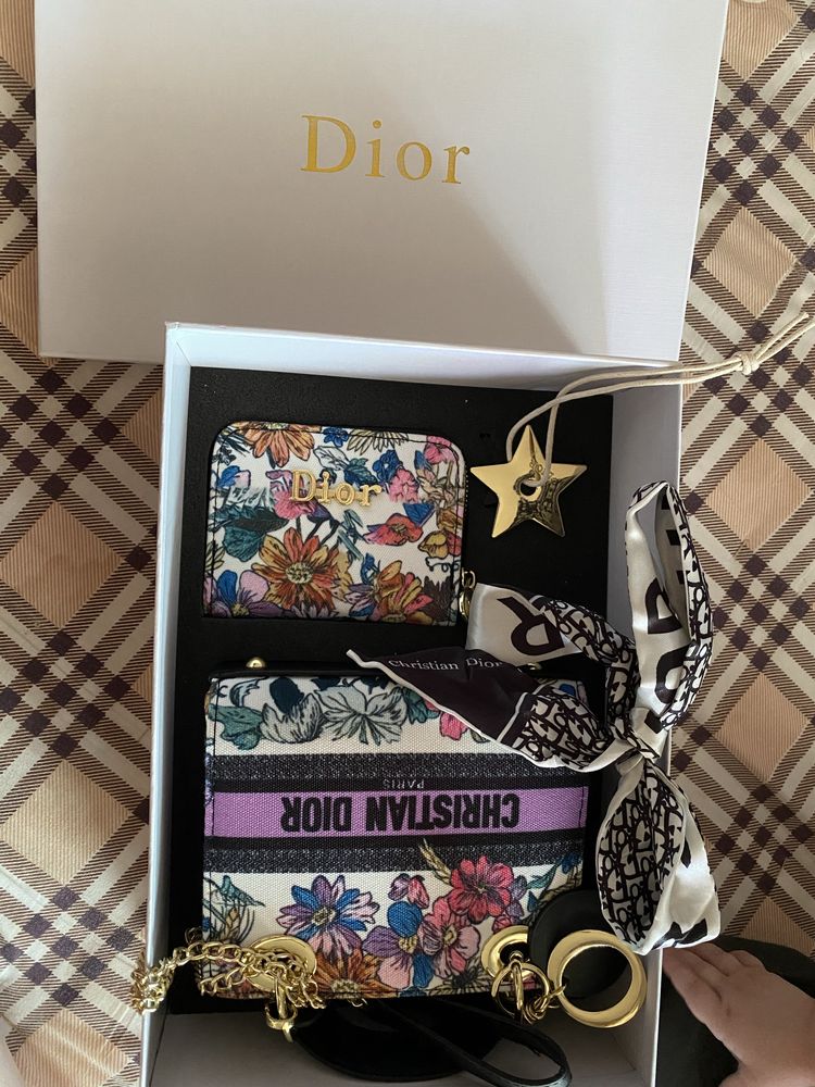 Sumka Dior judayam chiroyli