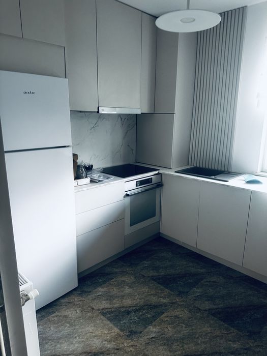 Apartament 2 camere zona Sesul de Sus