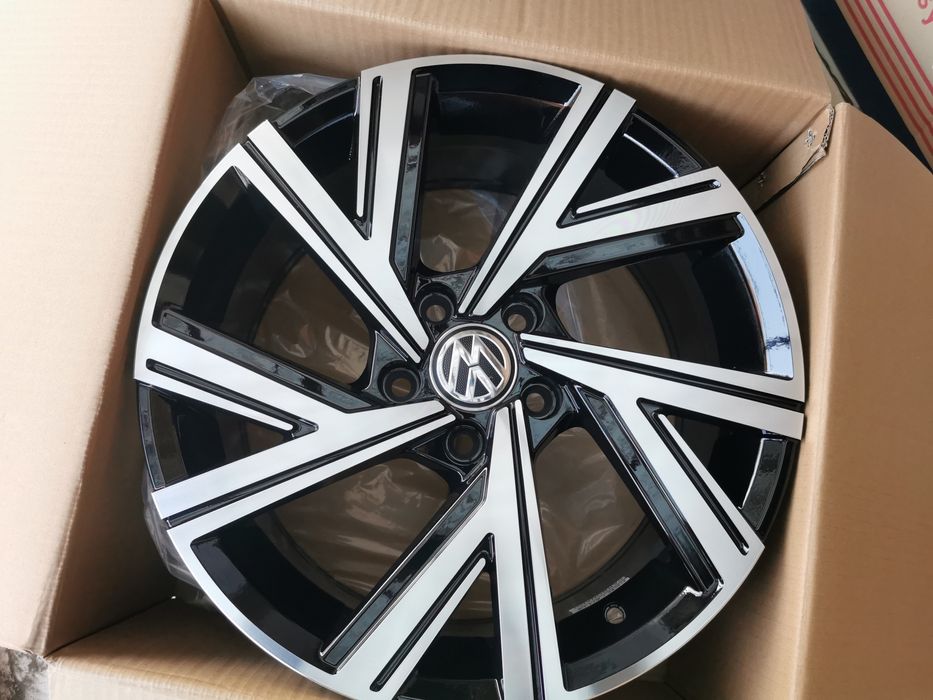 Vand jante de aliaj pentru vw pe 17 model Serval
