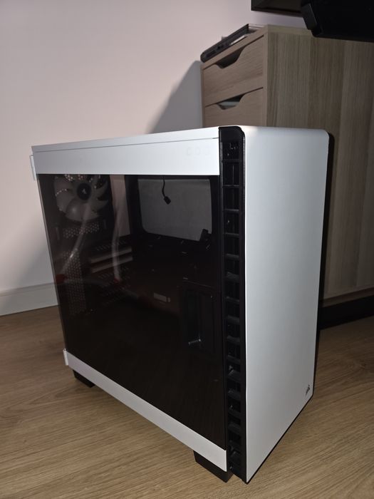 Carcasa Corsair 400C White